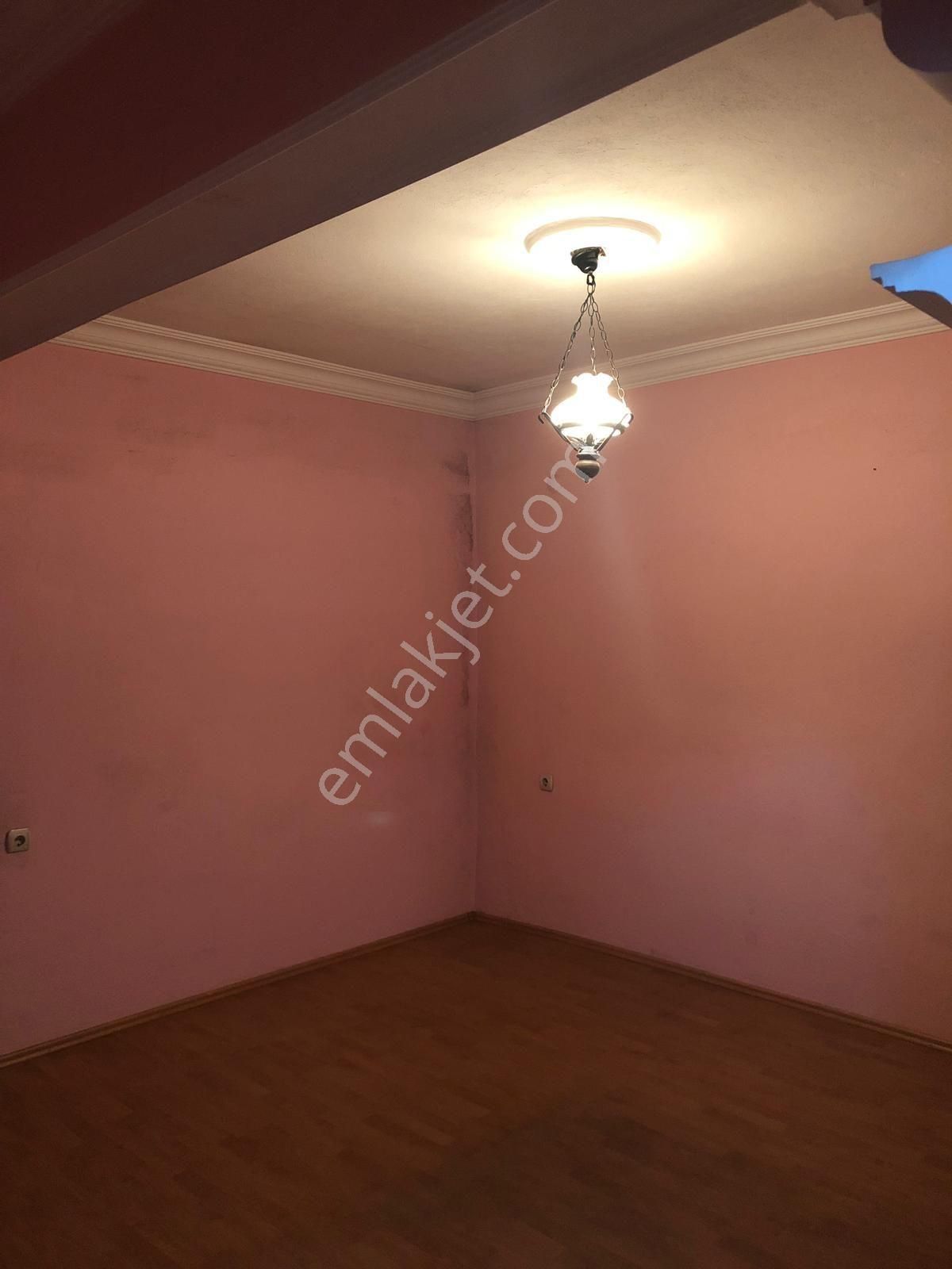 Komple Satılık 121 M2 3 Daire + Sanayi Elektrikli 1 Dükkan Tapuları Ayrı - Görsel 23