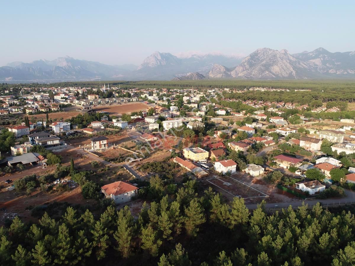 Döşemealtı Yalınlı Satılık Konut İmarlı Gözde Lokasyonda Arsa