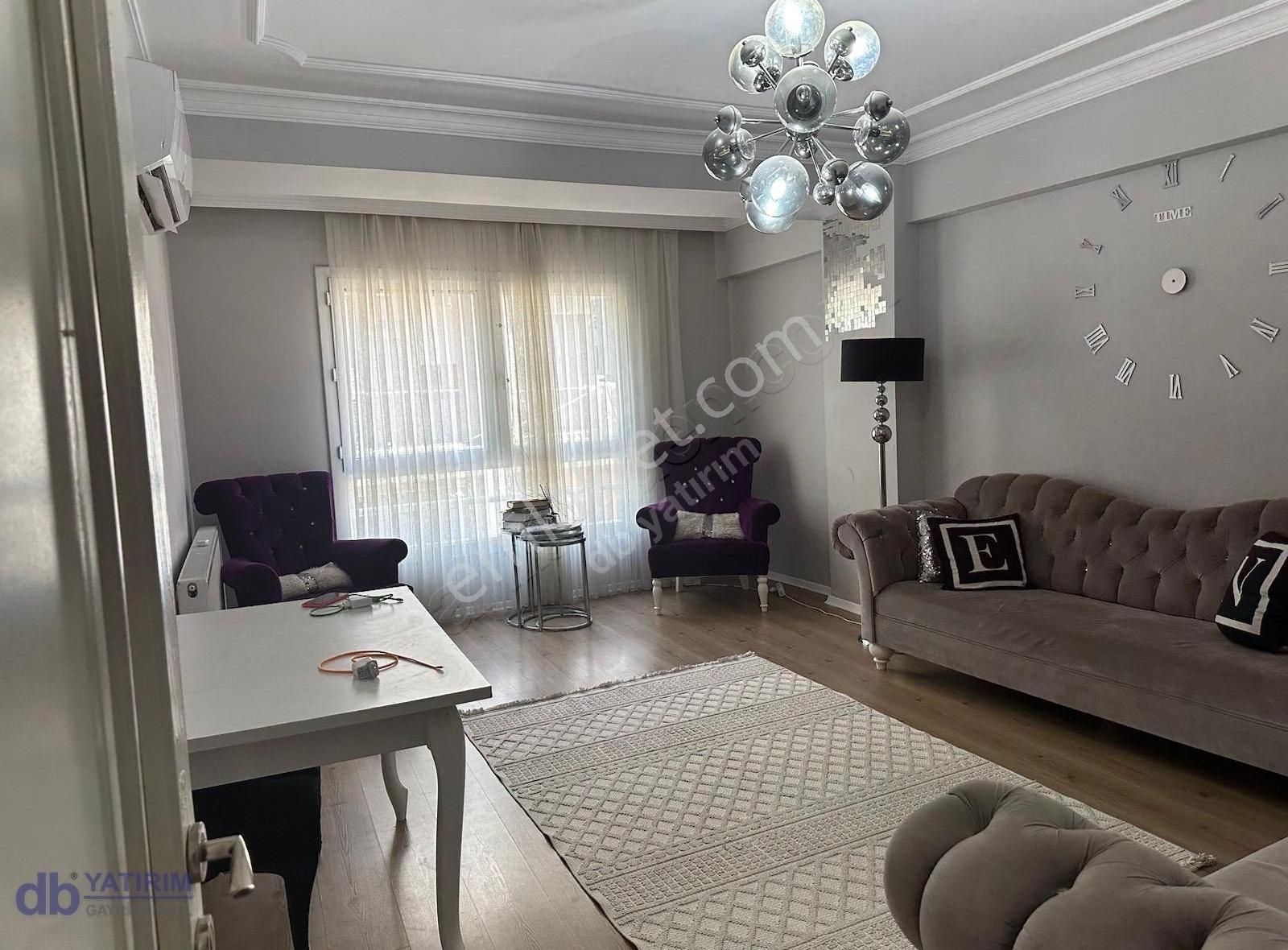 Buca Kozağaç Satılık Daire FIRSAT FİYAT 120 M2 DAİRE 2+1 ÇEVİK 1 MEYDANINDA