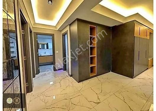 Bağlar Alipınar Satılık Daire ZARA GAYRİMENKULDEN MARDİN YOLU ÜZERİ 3+1 SIFIR LÜKS DAİRE