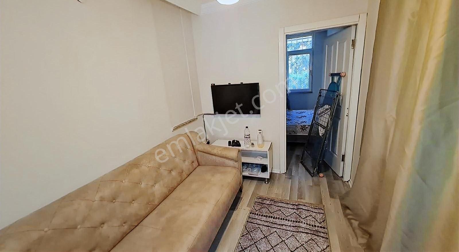 Muratpaşa Güzeloba Kiralık Daire Guzeloba PTT Arkası Sitede Ayrı girişli 1+1EŞYALI 30M2,15500,TL