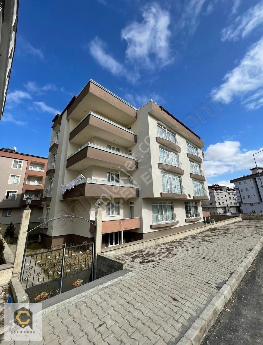 Bayburt Merkez Şingah Satılık Daire ESKİ HASTANE BÖLGESİNDE 130 M2 SATILIK 3+1 DAİRE