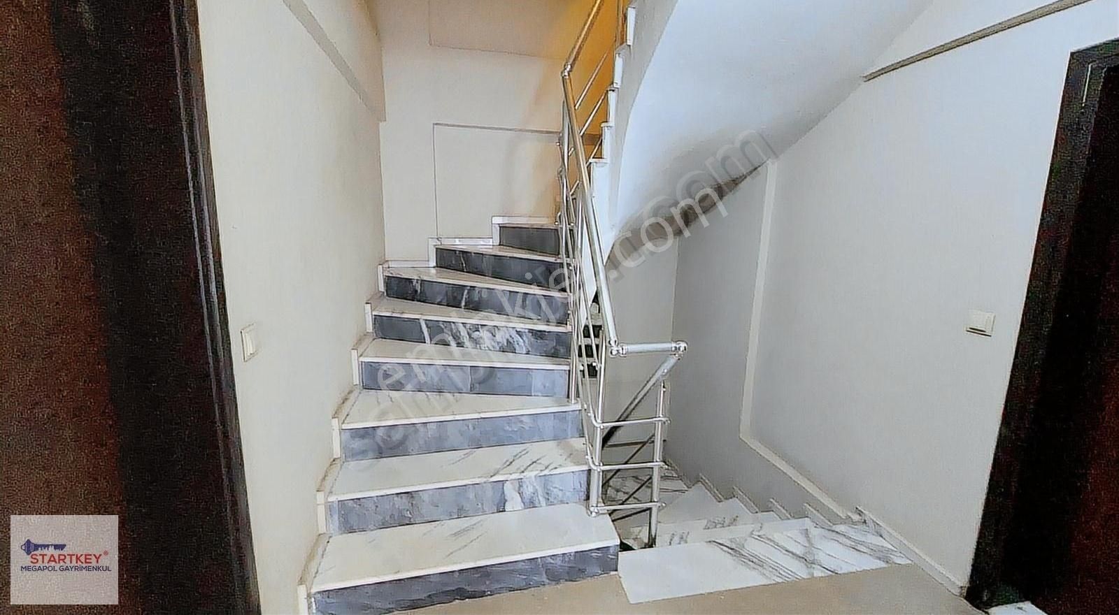 Karabağlar General Kazım Özalp Kiralık Daire Fahrettin Altay 2+1 Tadilatlı D.gazlı Kiralık Daire