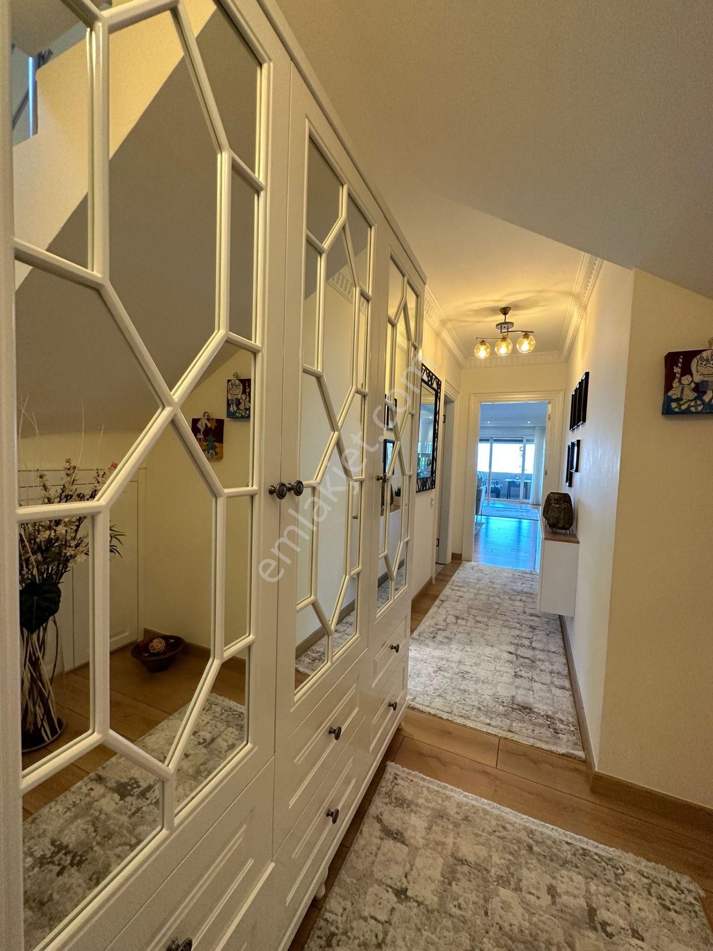 Alanya Tepe 3+1 400m2 Eşyalı,site İçinde,lüks Eşyalı,merkeze Yakın,havuzlu,sessiz Site İçinde Özel - Görsel 26