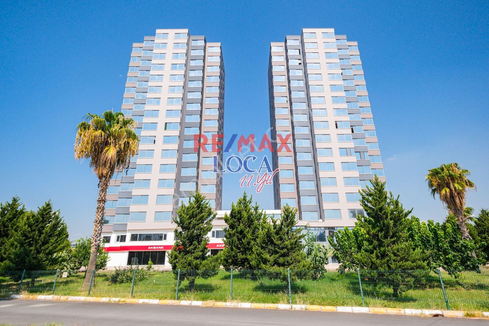 Akdeniz Yeni Satılık Büro  REMAX LOCA'DAN KLAS PLAZA'DA SATILIK TERASLI KOMPLE KAT