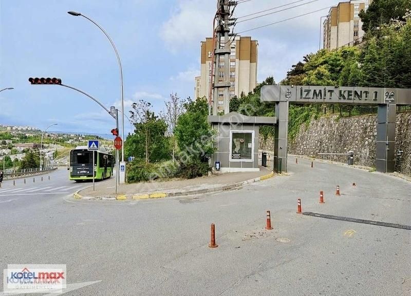 İzmit 28 Haziran Satılık Daire İZMİT KENT KONUT SATILIK 2+1 GENİŞ DAİRE