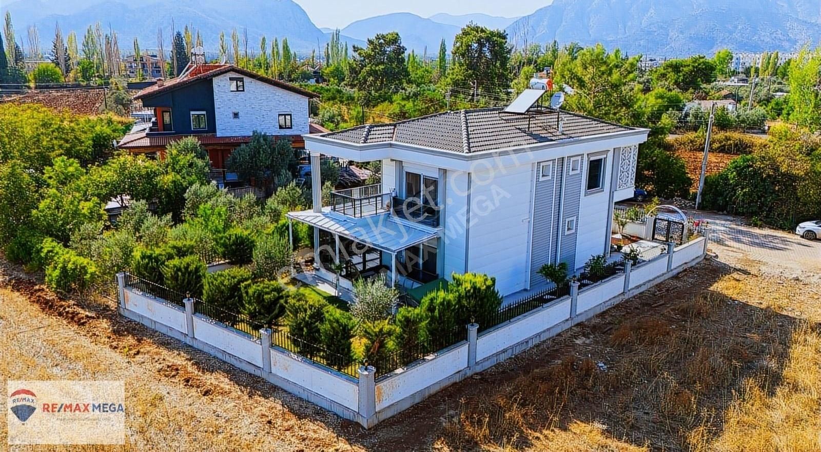 Döşemealtı Tomalar Satılık Villa Döşemealtı Tomalarda Müstakil 3 + 1 Mobilyalı Satılık Villa