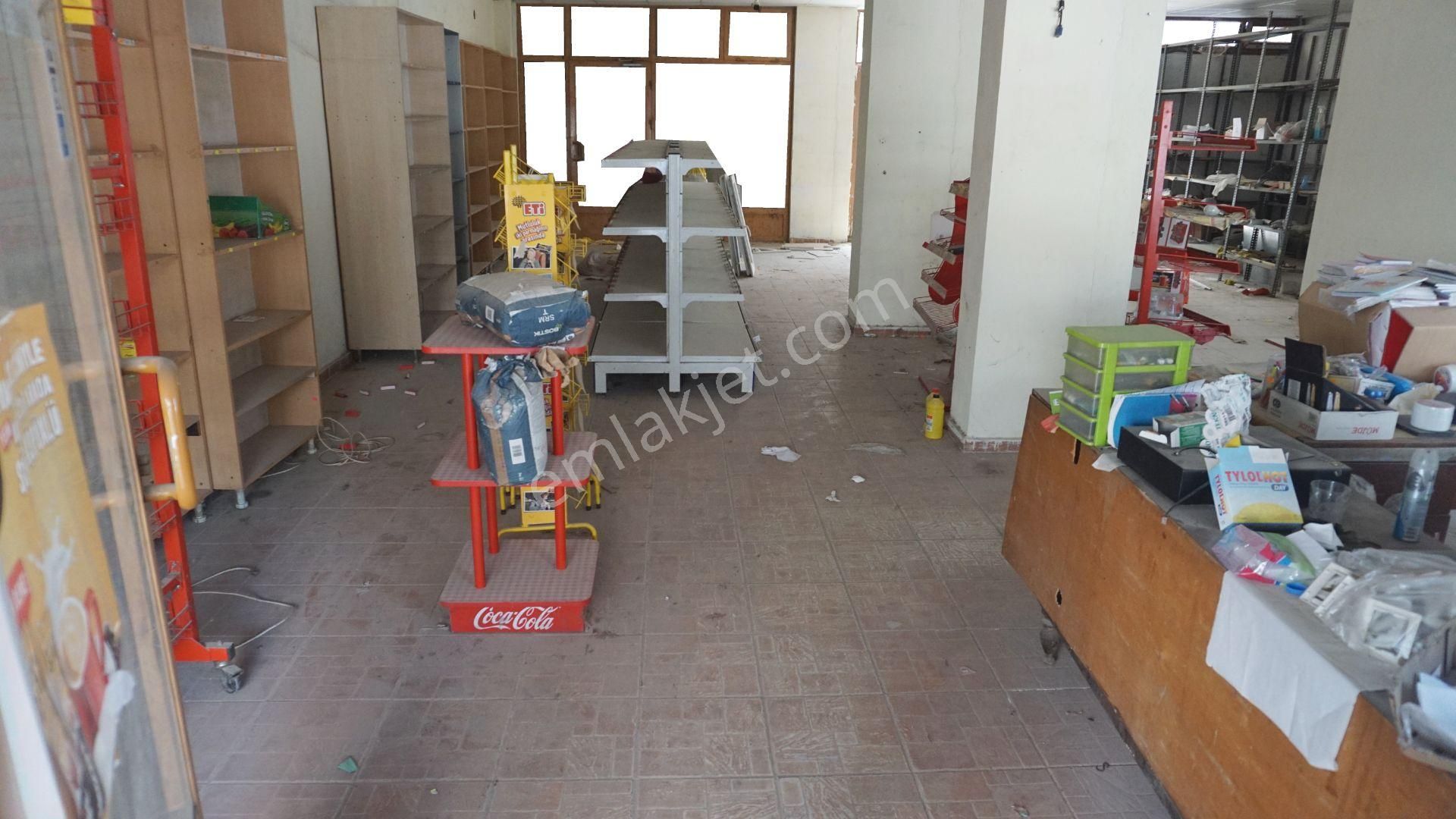 Menemen Gölcük Kiralık Dükkan & Mağaza  ASARLIKDA KİRALIK DÜKKAN 140M2 KEPENKLİ+WC LAVABOLU ÇİĞLİSERKAN