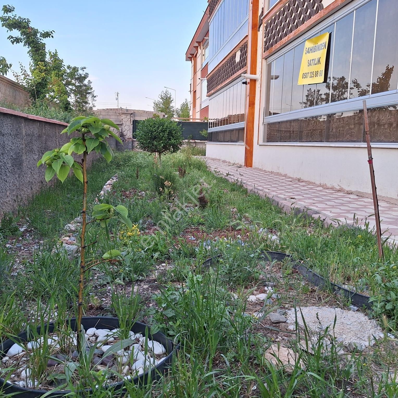 Selçuklu Hanaybaşı Satılık Bina  4 Yaşında + Bütün Masrafları Yapılı + Mülk Sahibinden Satılık