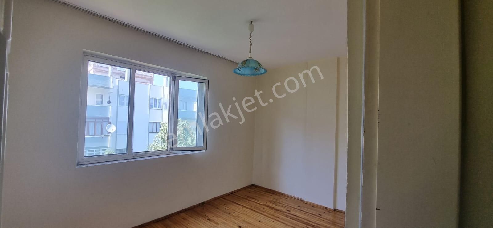 Tombul Emlaktan Yenil Mahallede Satılık Komple 3 Katlı Bina - Görsel 20