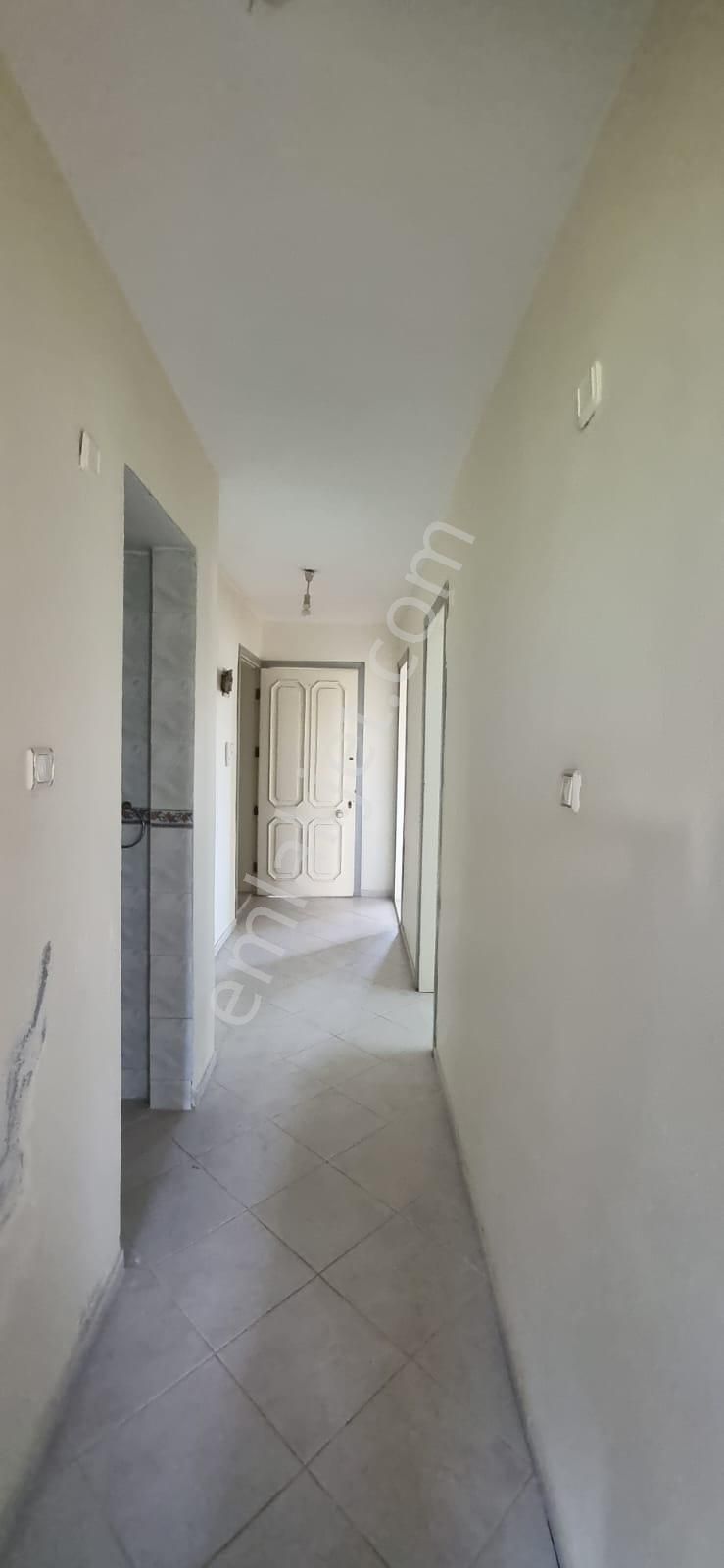 Tombul Emlaktan Yenil Mahallede Satılık Komple 3 Katlı Bina - Görsel 10