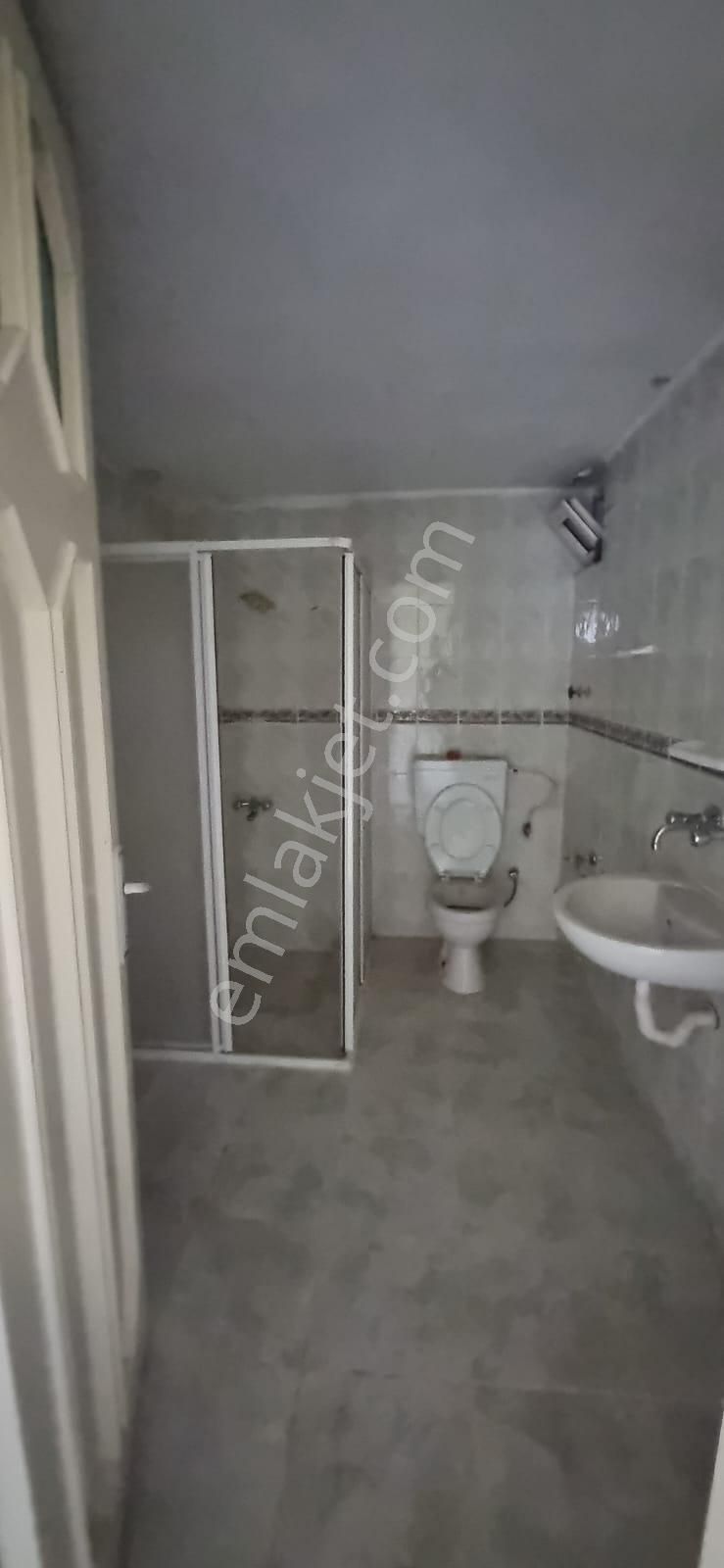 Tombul Emlaktan Yenil Mahallede Satılık Komple 3 Katlı Bina - Görsel 12