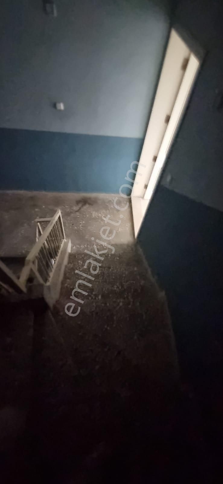 Tombul Emlaktan Yenil Mahallede Satılık Komple 3 Katlı Bina - Görsel 15