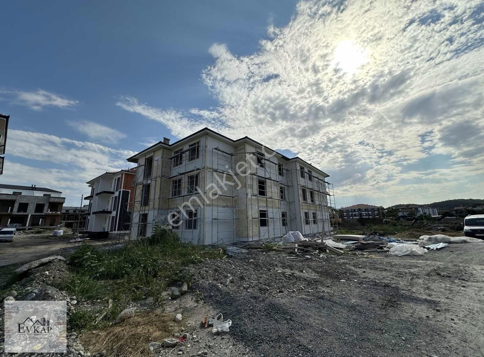 Arifiye Fatih Satılık Daire EVKAP GAYRİMENKUL ARFİYE FATİH MAH. 3+1 130 M2 SIFIR DAİRE