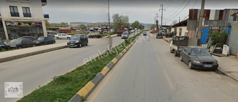 Evkap'tan Yağcılar'da Araba Pazarı Yanında 750m2 Kiralık Arsa