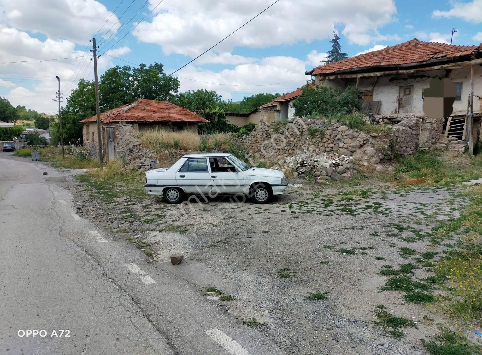 Ayaş Çanıllı Çiğdemci Satılık Konut İmarlı Ayaş Çanılı Çiğdemci Köy İmarlı Asvalt Cephe Elektrik Su Mevcut