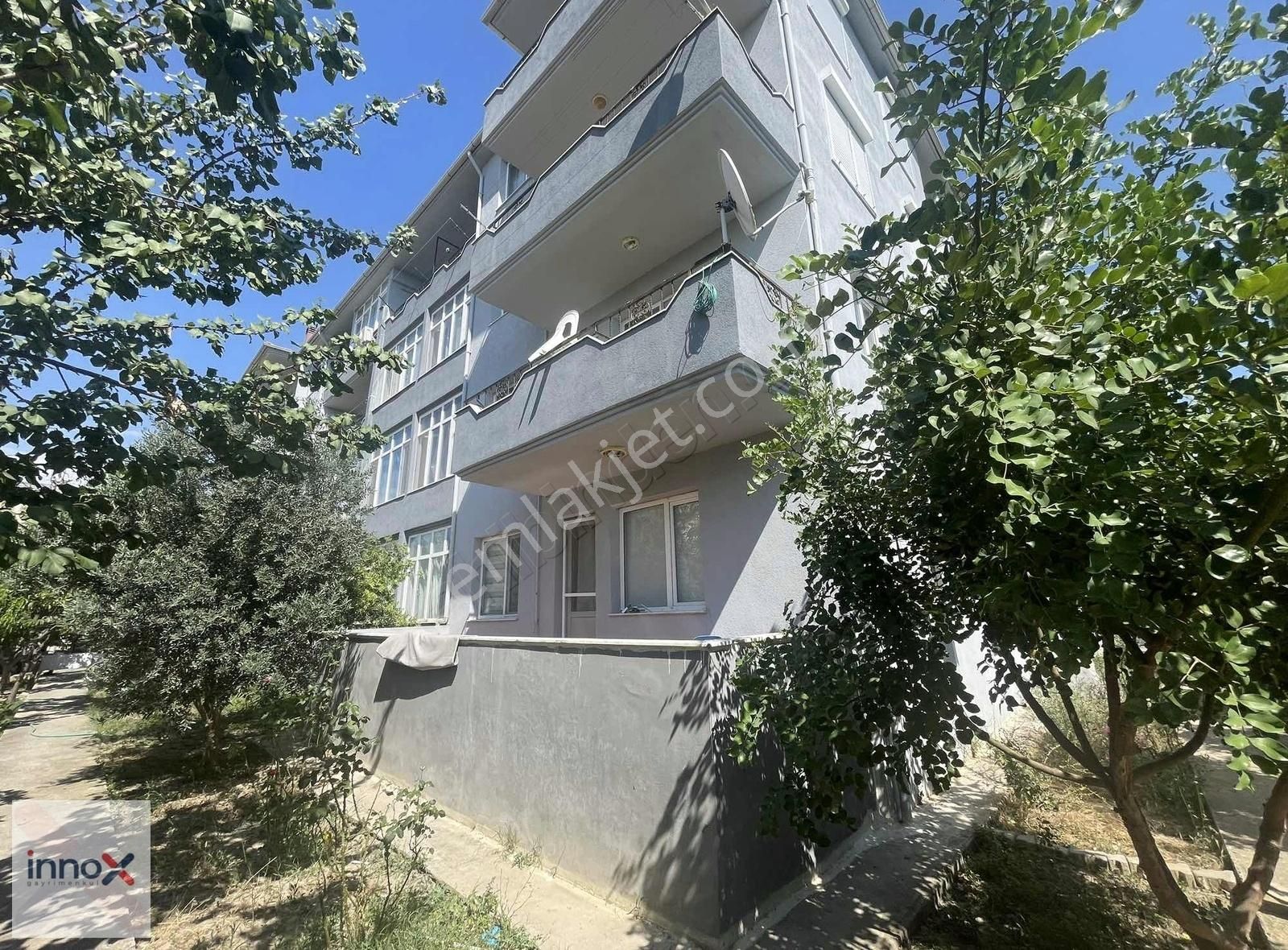 Seferihisar Camikebir Satılık Daire SEFERİHİSAR'DA SATILIK 3+1 BAHÇE KULLANIMLI DAİRE İNNOX'TAN