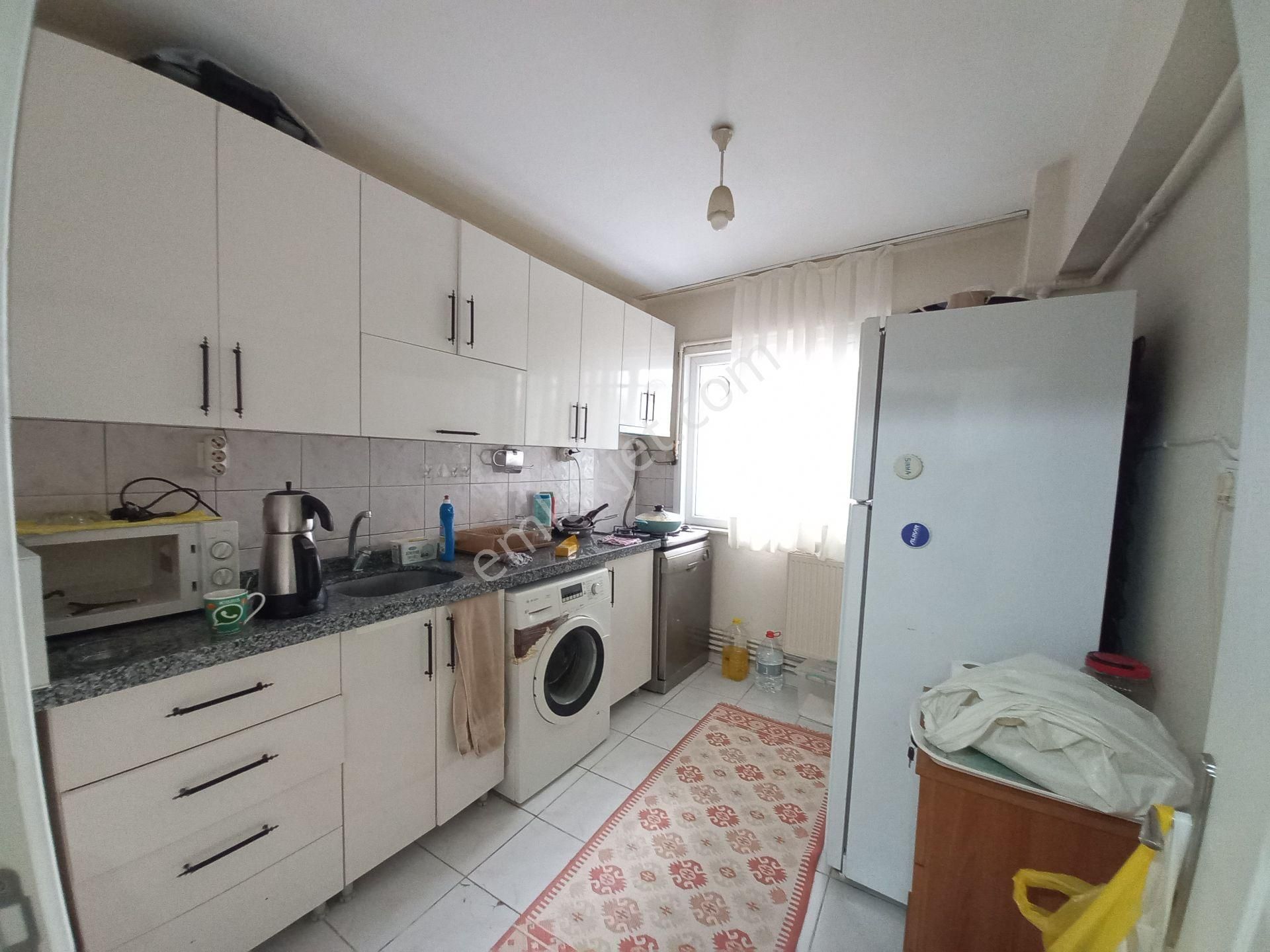 Gaziosmanpaşa Sarıgöl Satılık Daire  ŞEREF EMLAK GAZİOSMANPAŞA SARIGÖL SATILIK KREDİYE UYGUN DEĞİL DAİRE 1.450.000TL