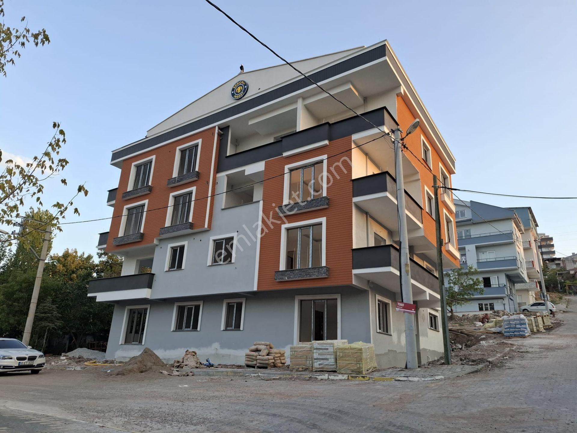 Altıeylül Kasaplar Satılık Daire  CENTURY 21. LOCA GAYRİMENKUL'DEN SATILIK 2+1 SIFIR DAİRE