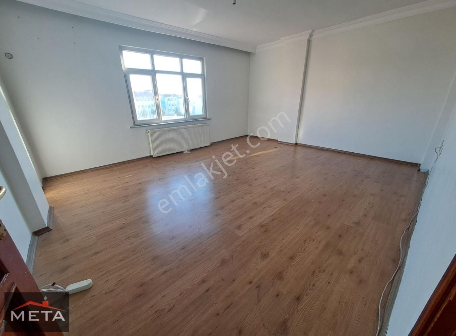 Pendik Kavakpınar Kiralık Daire YUSUF'TAN KAVAKPINAR MAH.YENİ ASIR CAD. KIRALIK 3+1 BOYALI DAİRE