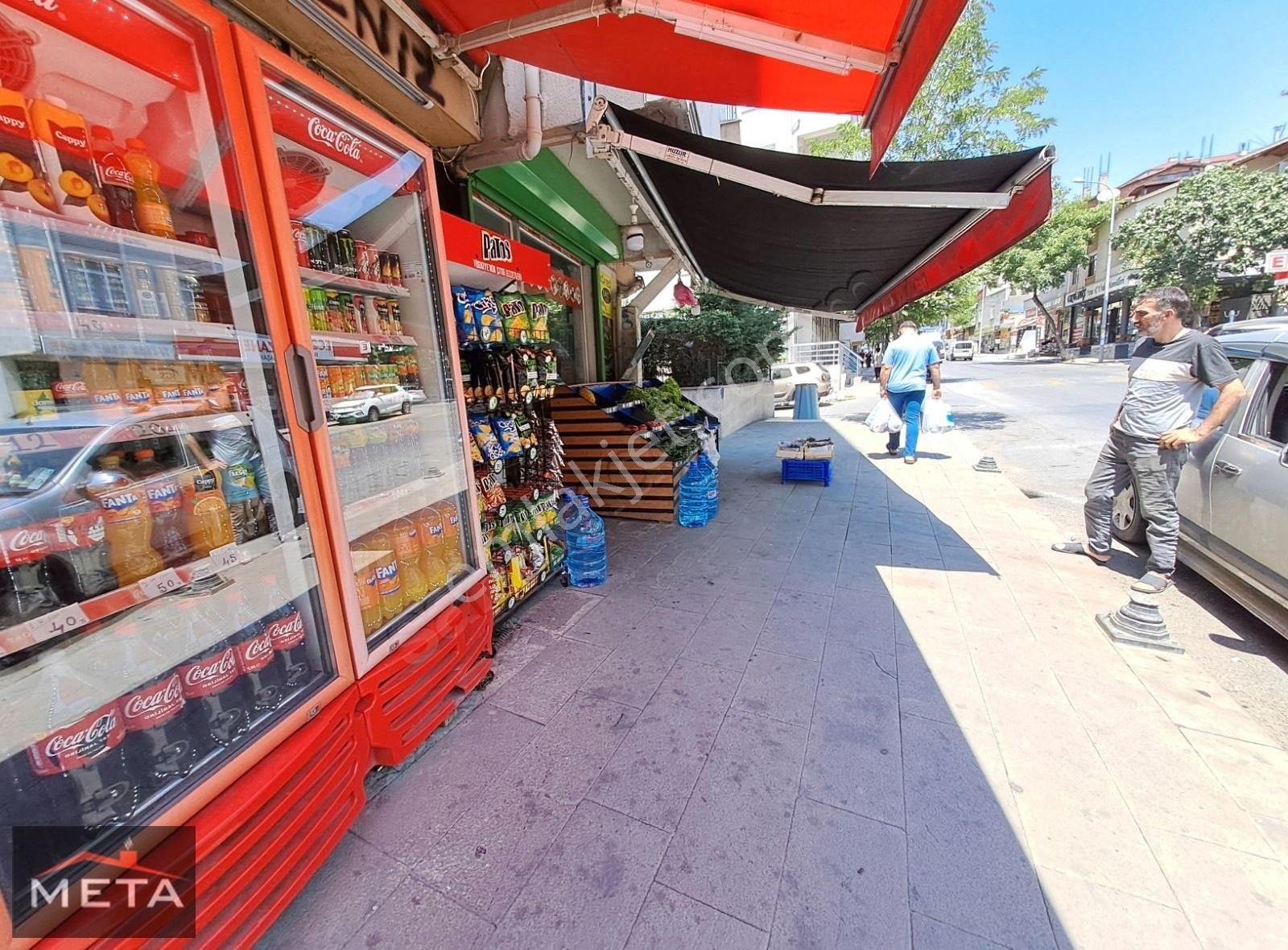 Pendik Kavakpınar Devren Dükkan & Mağaza Yusuf'tan Cadde Üzerinde Mükemmel Konumda Devren Manav Market