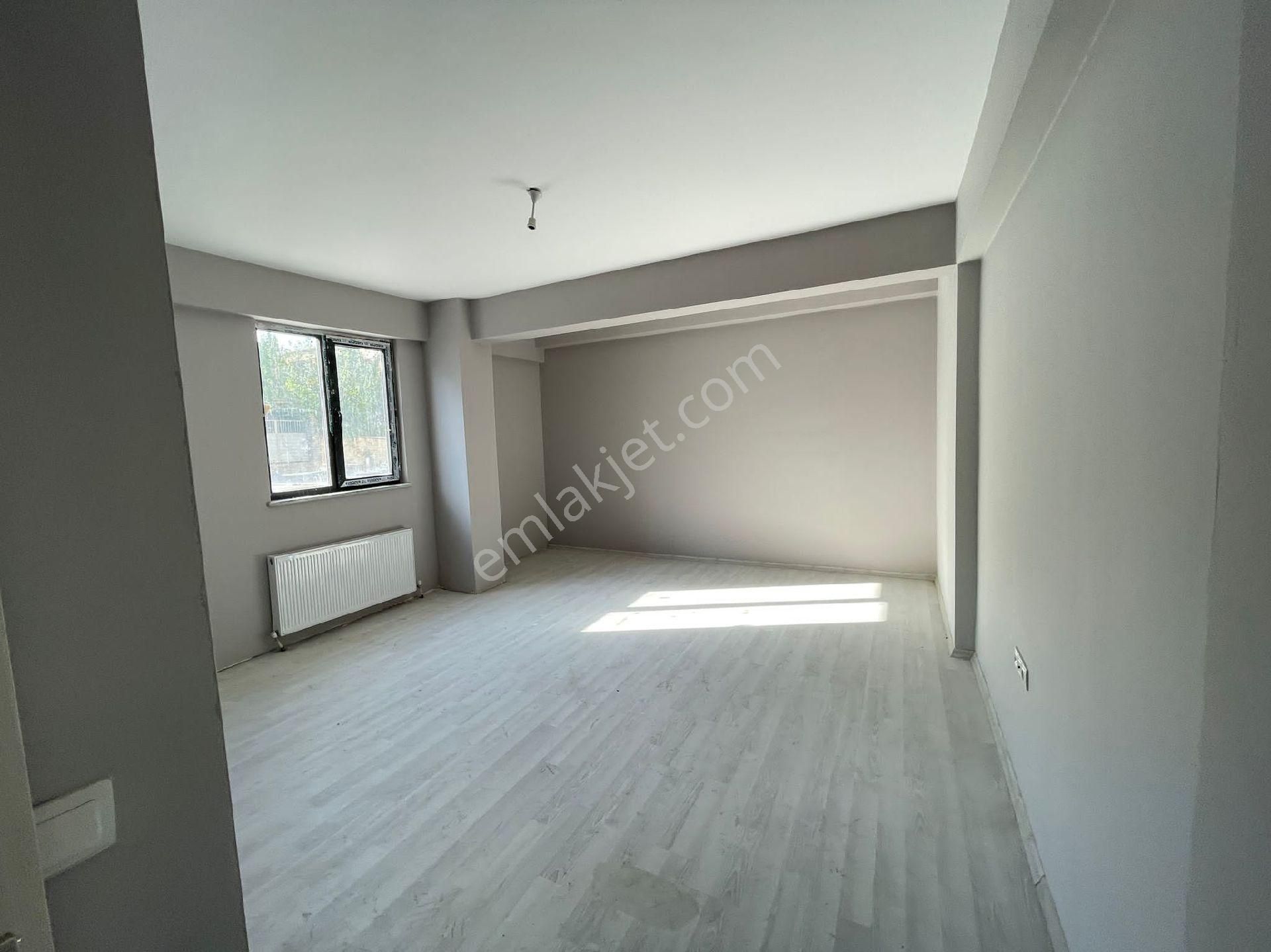 Çayırova Yeni Satılık Daire 3+1 140 M2 Fatih Caddesi Çayırova Satılık daire