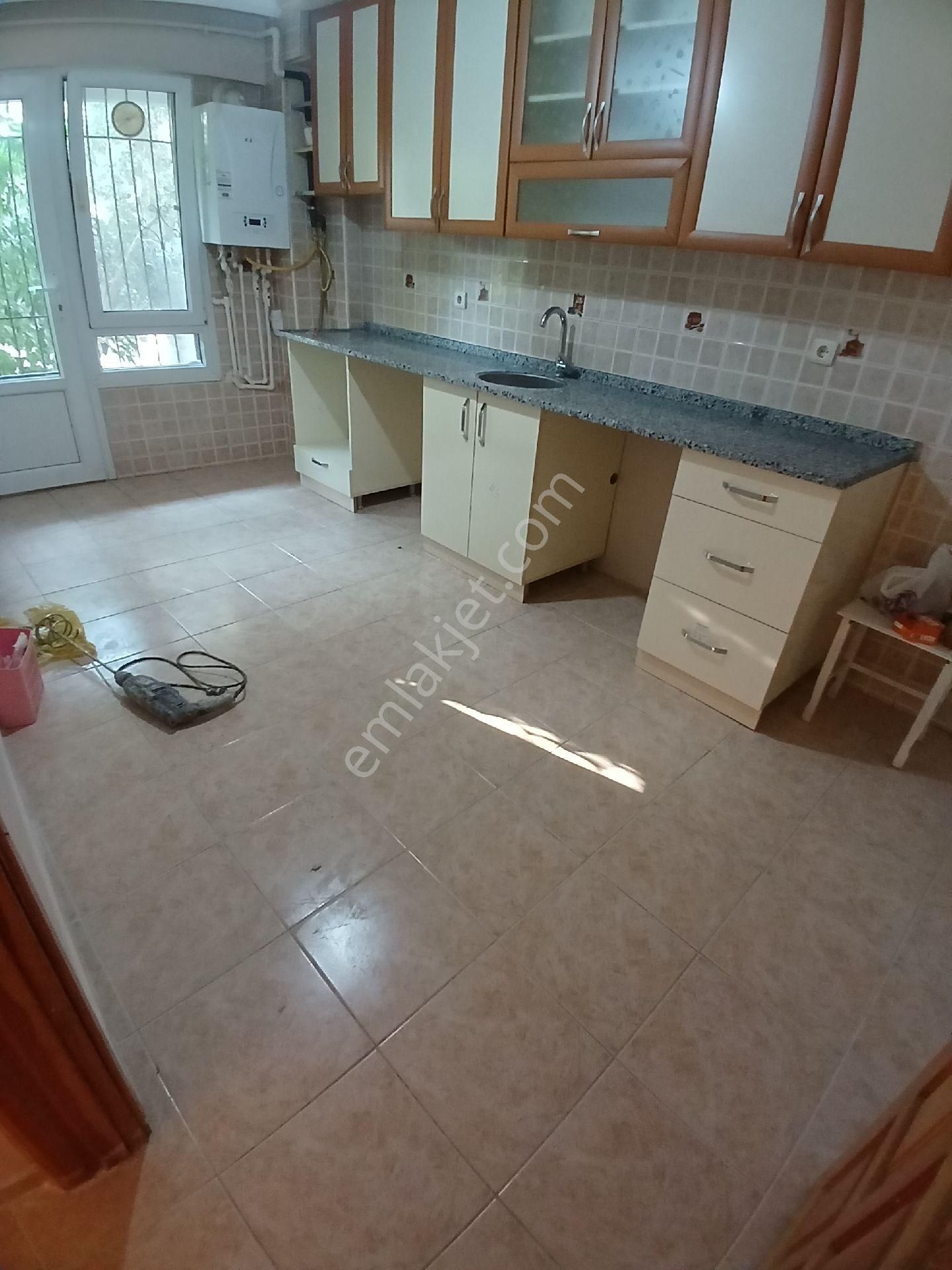 Buca Barış Hastaneye Yakın Kiralık Daire Buca Vergi Dairesi Yakını 3+1 Kiralık Daire 19.000tl