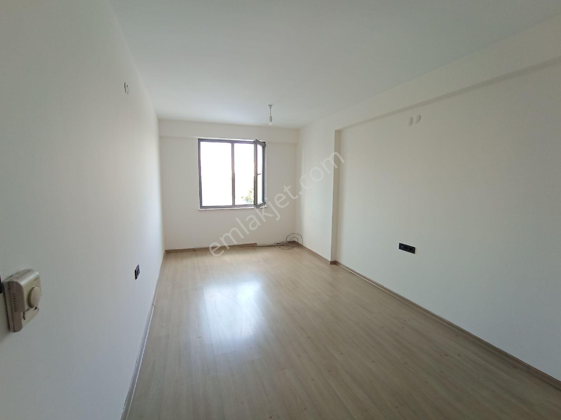 Kayseri Merkezde İçi Yapılı Banyolu Kiralık 2+1 Ofis & Büro - Görsel 9
