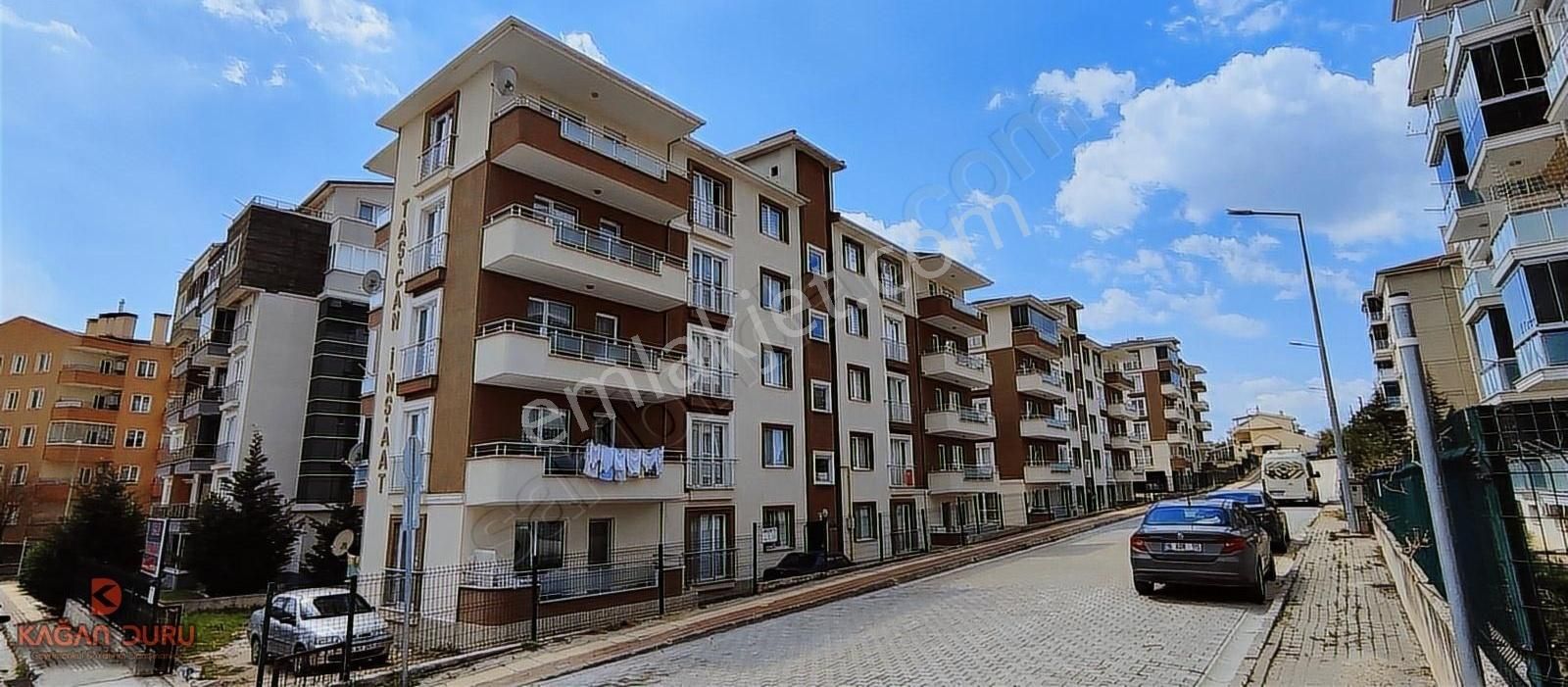 Yenişehir Yenigün Satılık Daire BURSA/YENİŞEHİR/YENİGÜN Mh. 130M2/SİTE İÇİNDE 3+1 SATILIK DAİRE