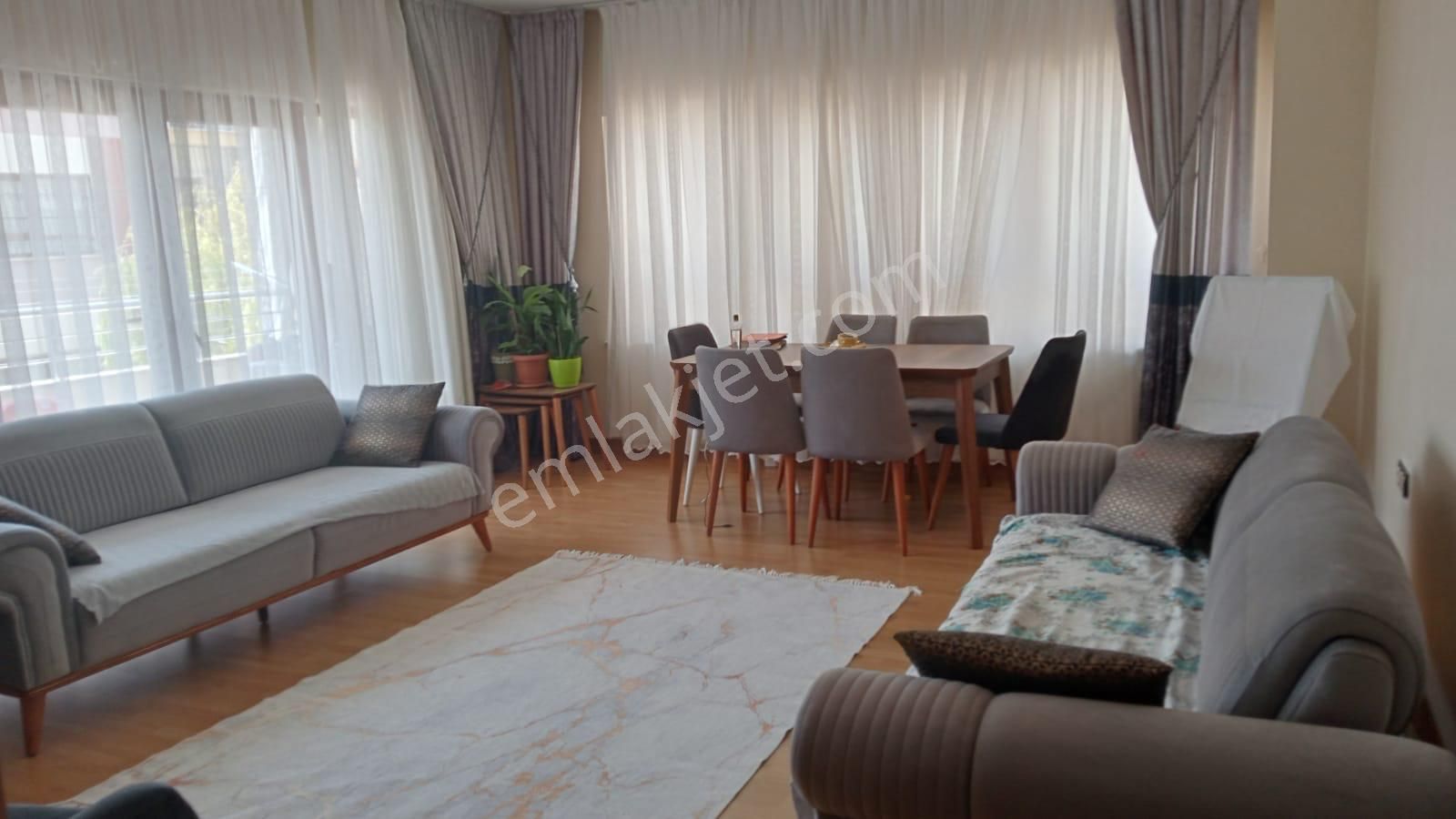 3+1 Sarıçam Satılık Daire Acil Satılıktır