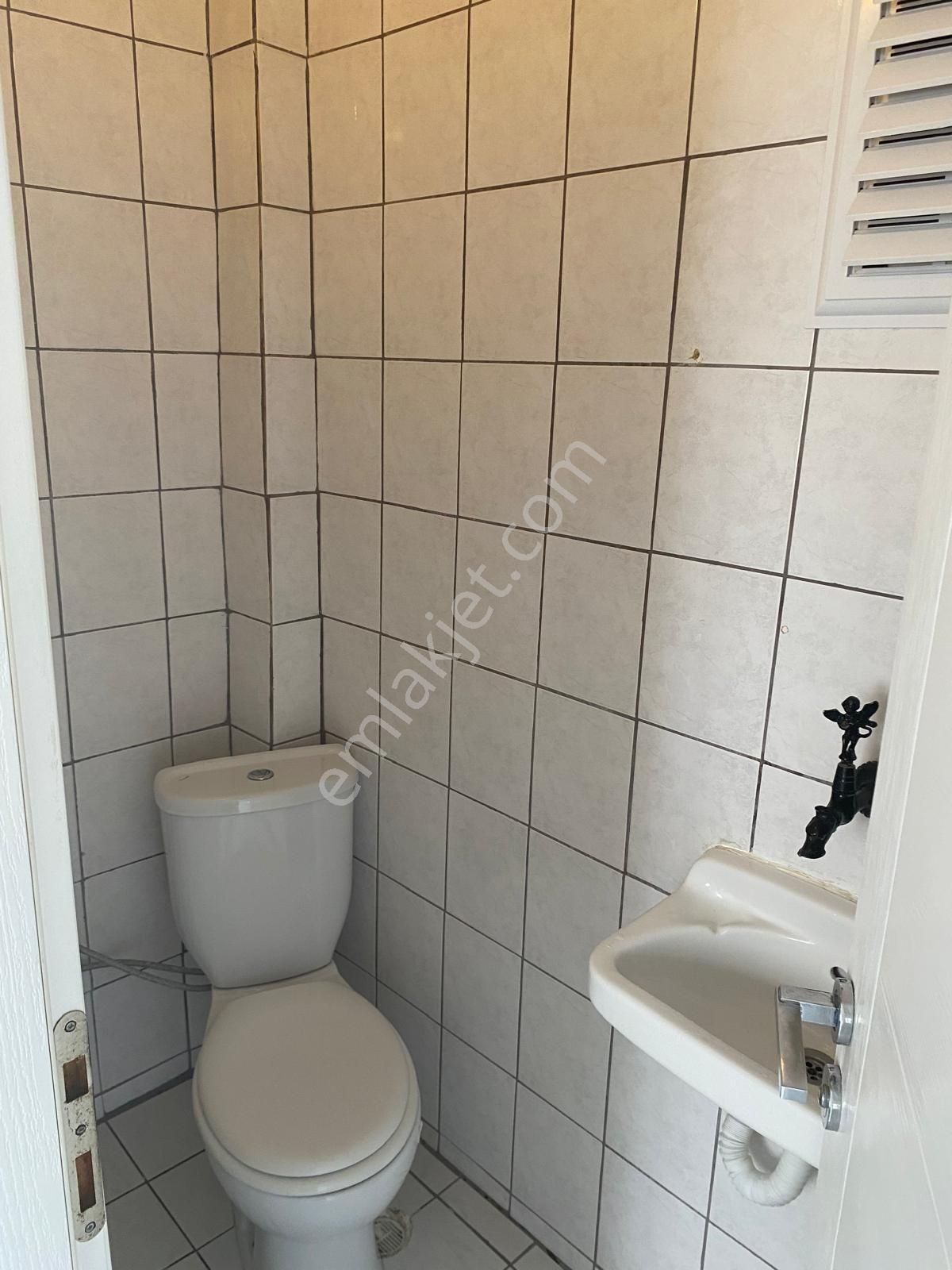 Antalya Da Şehrin Merkezinde İçi Yeni Yapılı Asansör Lu 2 Artı 1 Daire - Görsel 6