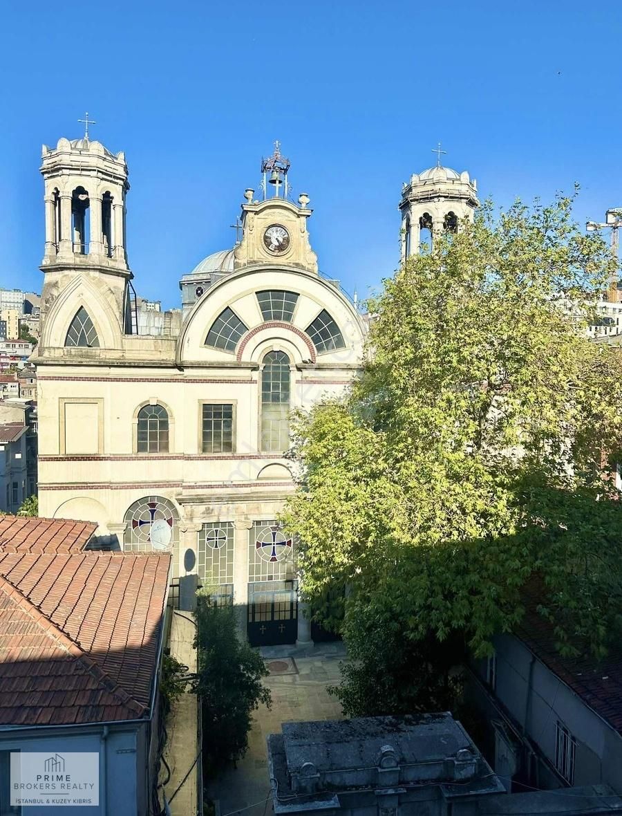 Beyoğlu Bostan Satılık Bina BEYOĞLU MERKEZDE OTURUM ALANI 108 M2 ŞEHİR MANZARALI 5 KATLI BİN