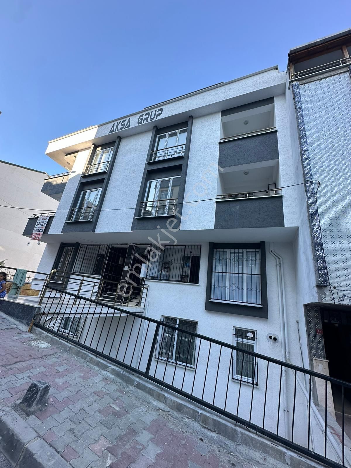 Başakşehir Altınşehir Satılık Daire 2+1 bahçe katı 66 M2 sıfır daire