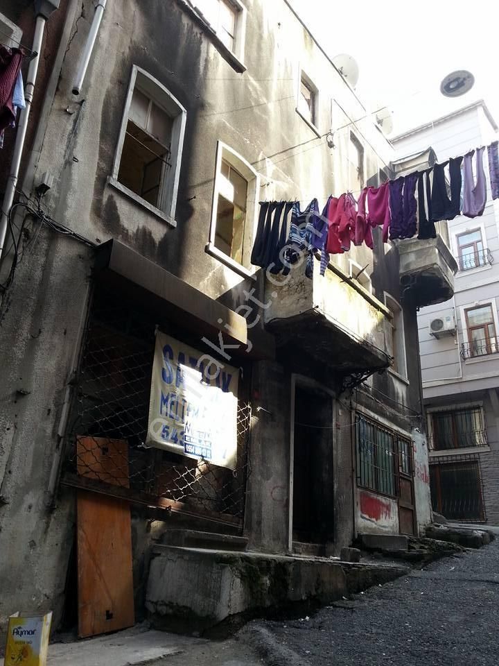 Beyoğlu -istanbul-tarlabaşı - Görsel 18