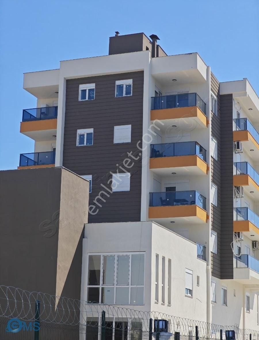 Kepez Altınova Orta Satılık Daire FIRSAT HAVUZLU 1+1 /65 m2 ALTINOVA MAHALLESİNDE DEEPO YAKINI