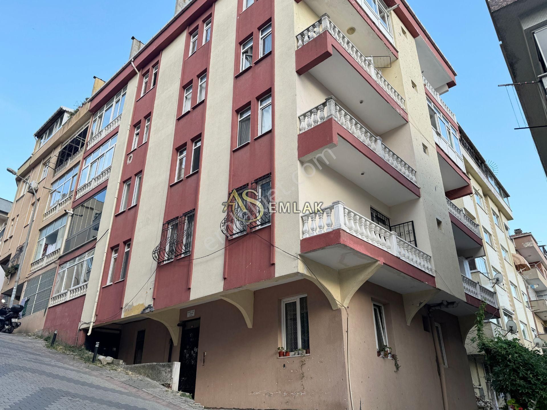 Üsküdar Murat Reis Kiralık Daire  AS EMLAK‘TAN 3+1 ÇEVİK KUVETE YAKIN 110M2 4.KAT DUBLEX DAİRE