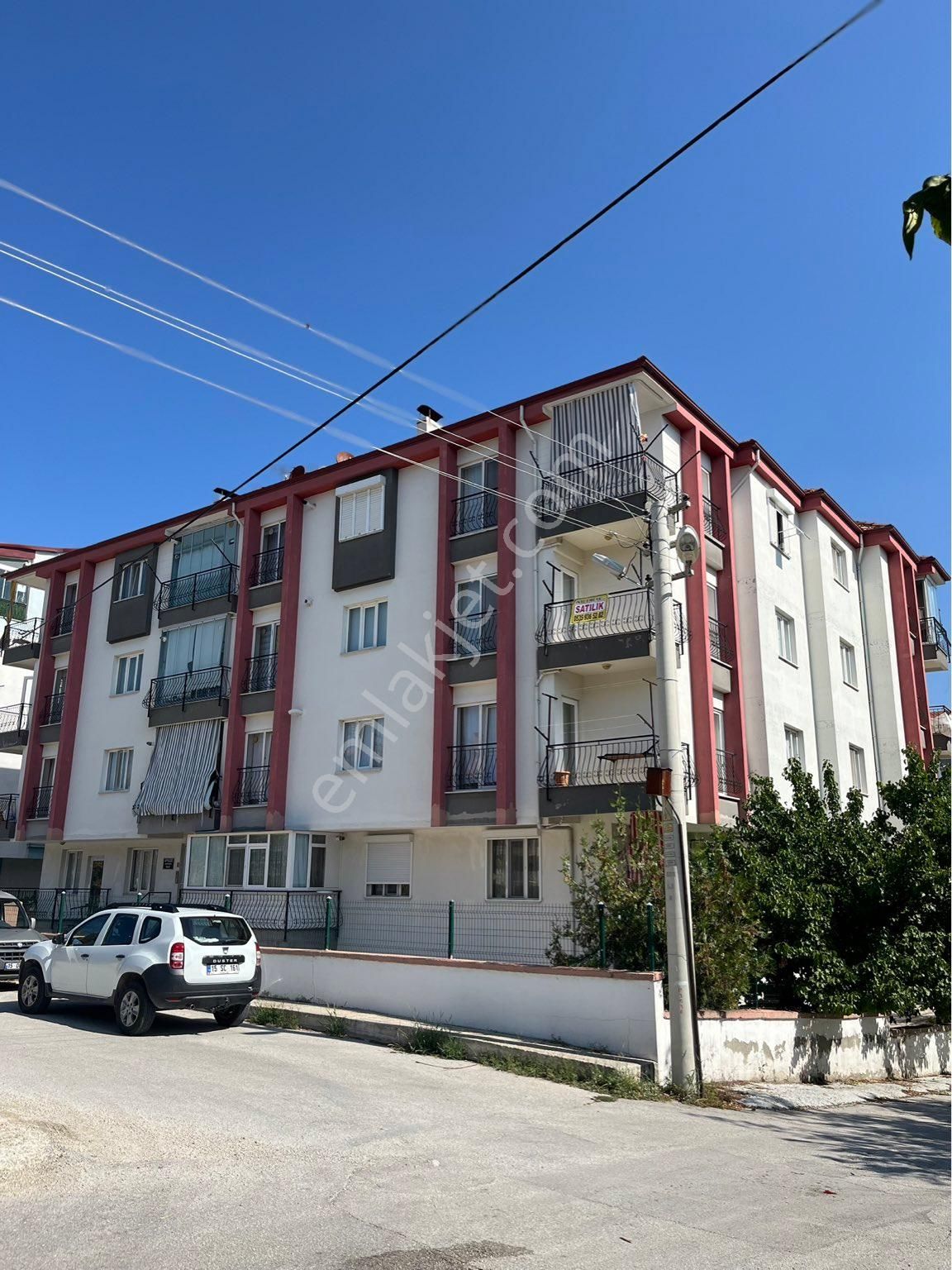 Burdur Merkez Emek Satılık Daire İNAL EMLAKTAN ARMAĞAN İLCİDE SATILIK 3+1 145M2 GENİŞ DAİRE