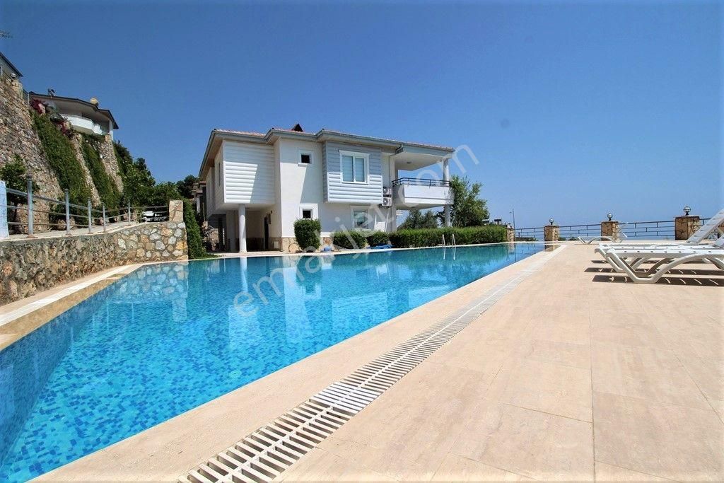 Alanya Bektaş Satılık Villa  ALANYA BEKTAŞ 3+1 VİLLA 170 M2