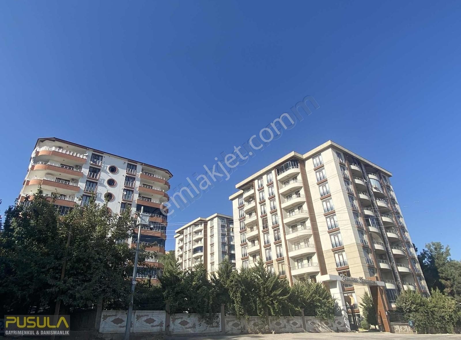 Adıyaman Merkez Kayalık Satılık Daire PUSULA GM KAYALIK MH ÇAMLICA KONUTLARI 4+1 210m2 ARA KAT DAİRE