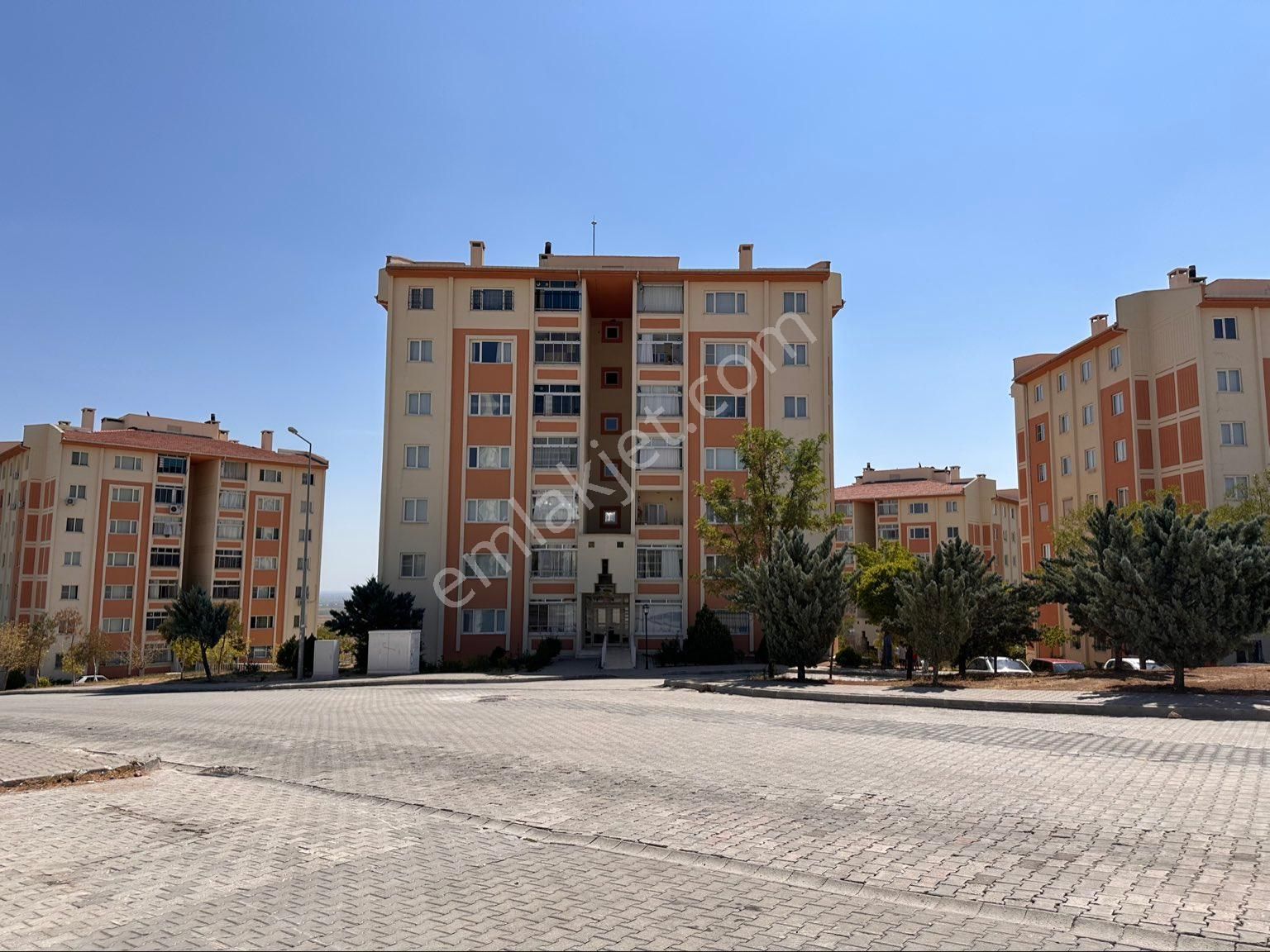 Meram Gödene Kiralık Daire  EMİR YATIRIMDAN GÖDENE'DE 3+1 SON KAT KİRALIK DAİRE