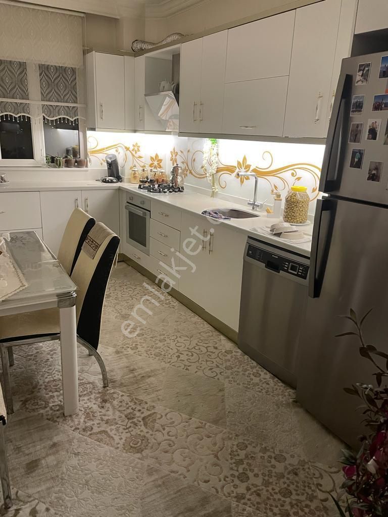 Şahinbey Güneykent Satılık Daire  ŞAHİNTEPEDE SATILIK 3+1 DAİRE 3.000.000 tl