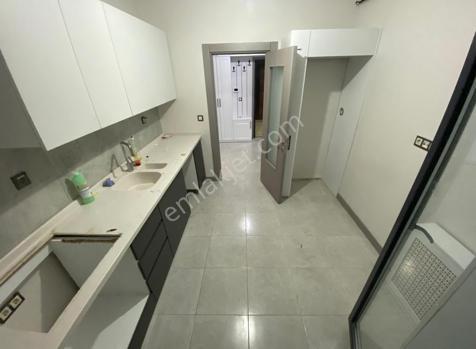 Kütahya Merkez Akkent Kiralık Daire ASEL 'DEN 454 TOKİ 3+1 ARAKAT YENİ DAİRE(KAPALI BALKON CAM) 