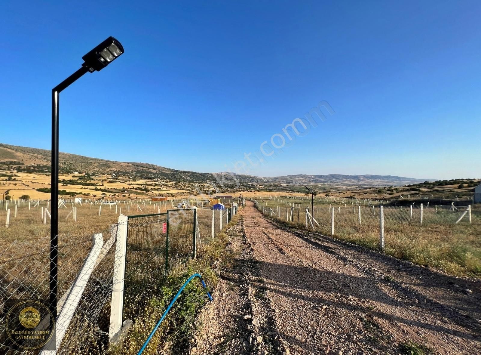 Ayaş Gökçebağ Satılık Tarla ÖZDEMİR'DEN AYAŞ GÖKÇEBAĞ'DA ARAÇ TAKASINA UYGUN 300m² H.B