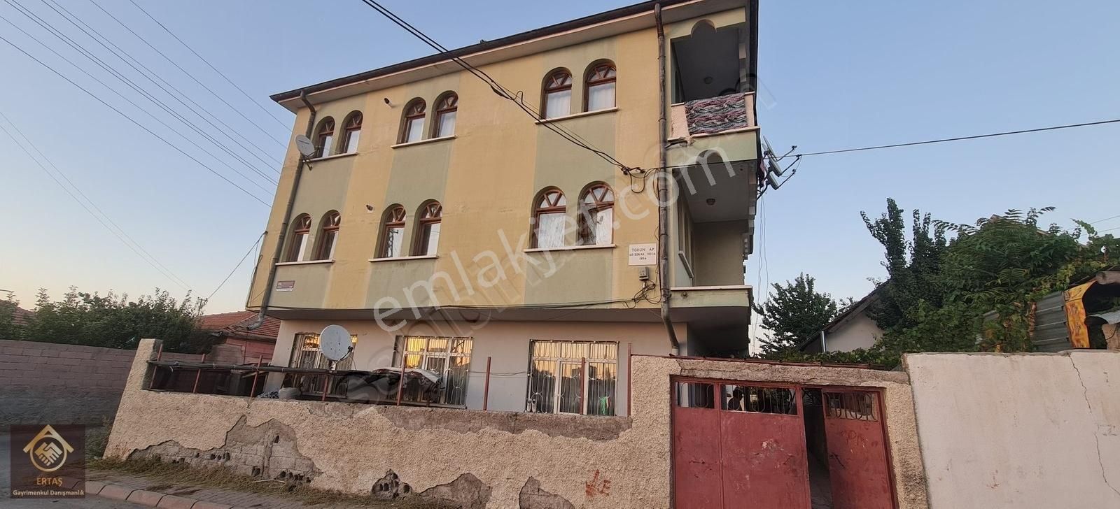 Kocasinan Kayabaşı Satılık Daire ARGINCIK KAYABAŞI MAHALLESİ'NDE 4+2 SATILIK ARAKAT DAİRE