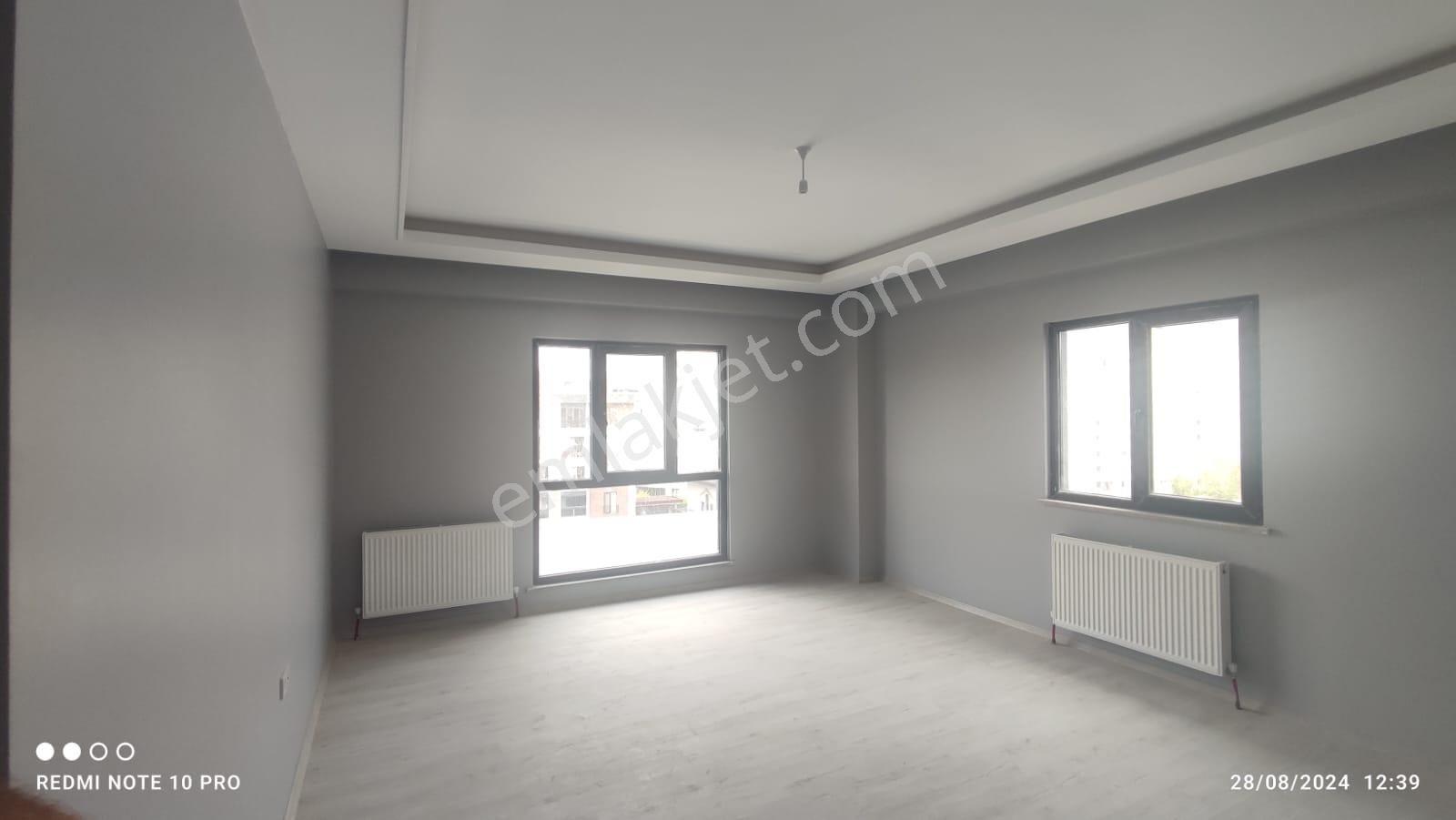 Sultanbeyli Adil Satılık Daire Gür House'den Sultanbeyli Adil de 6+1 Satılık dubleks