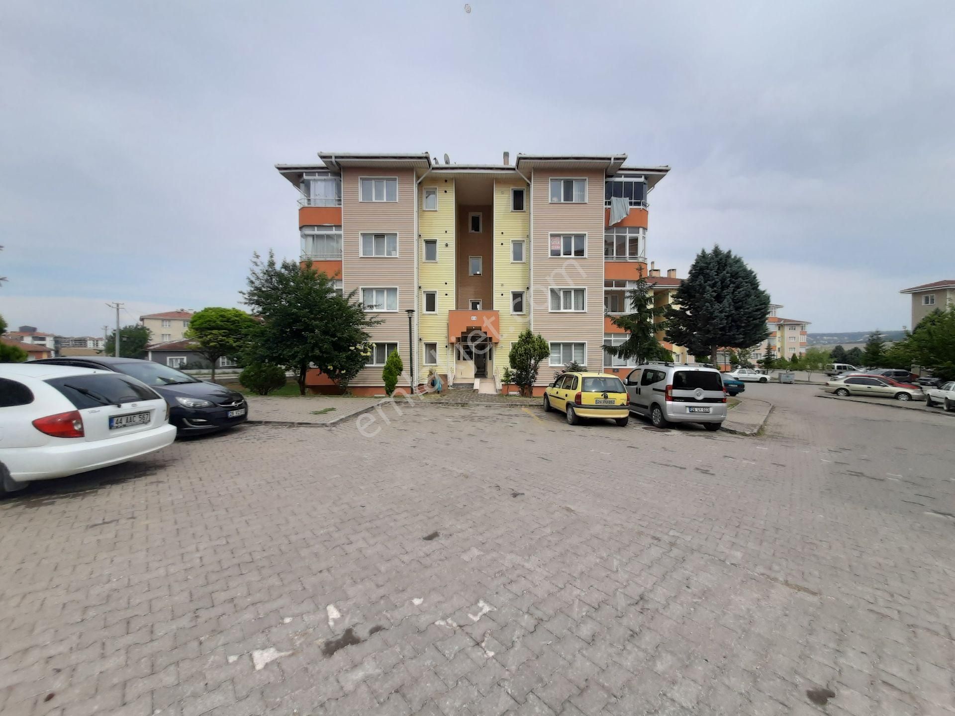 Odunpazarı Vadişehir Kiralık Daire  RW LIFE // VADİŞEHİR MH TOKİ ARA KAT GÜNEYBATI 2+1 KİRALIK DAİRE