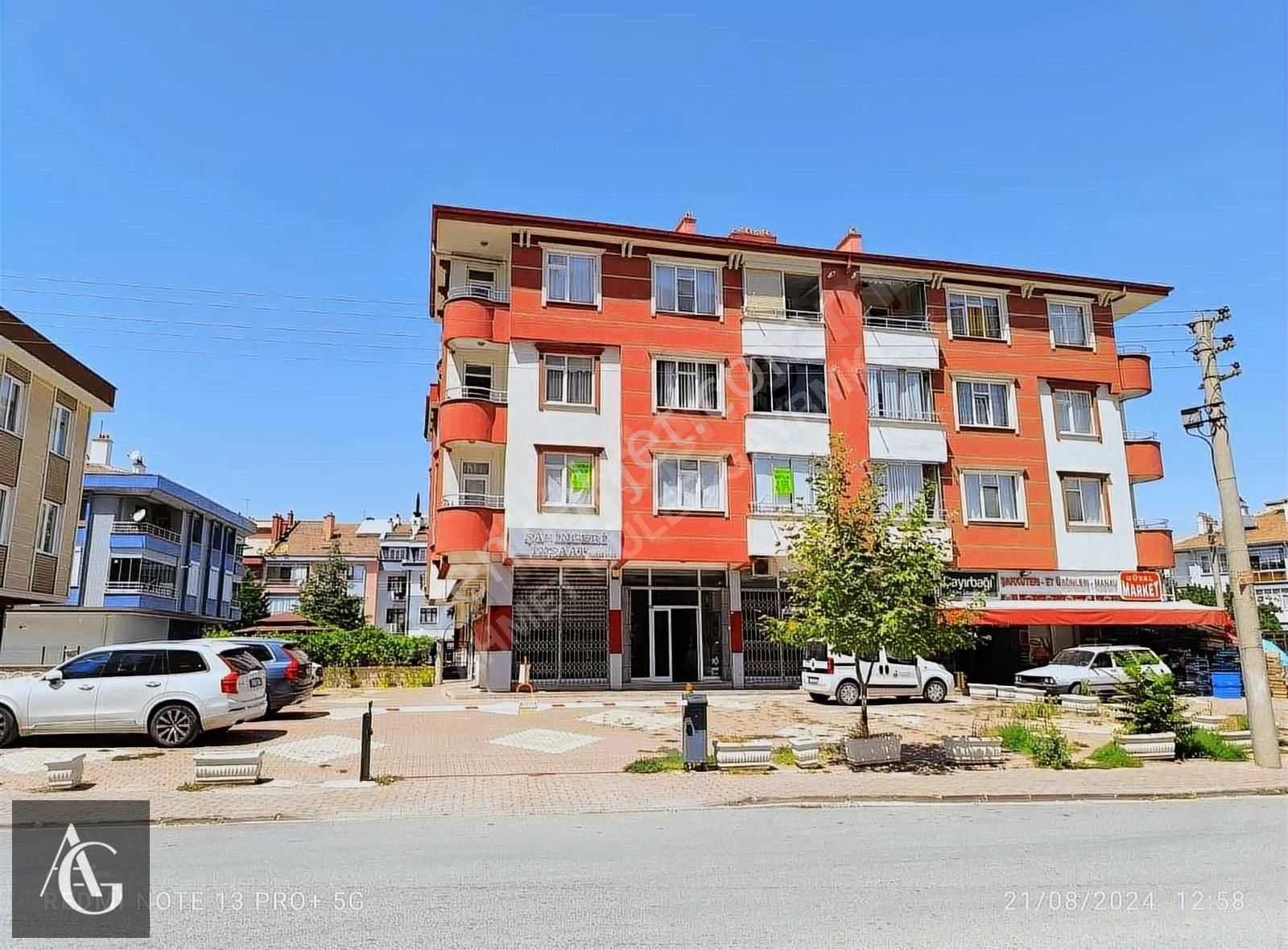 Selçuklu Bedir Satılık Daire KENT PLAZA YAKINI SATILIK 3+1 ARAKAT DAİRE