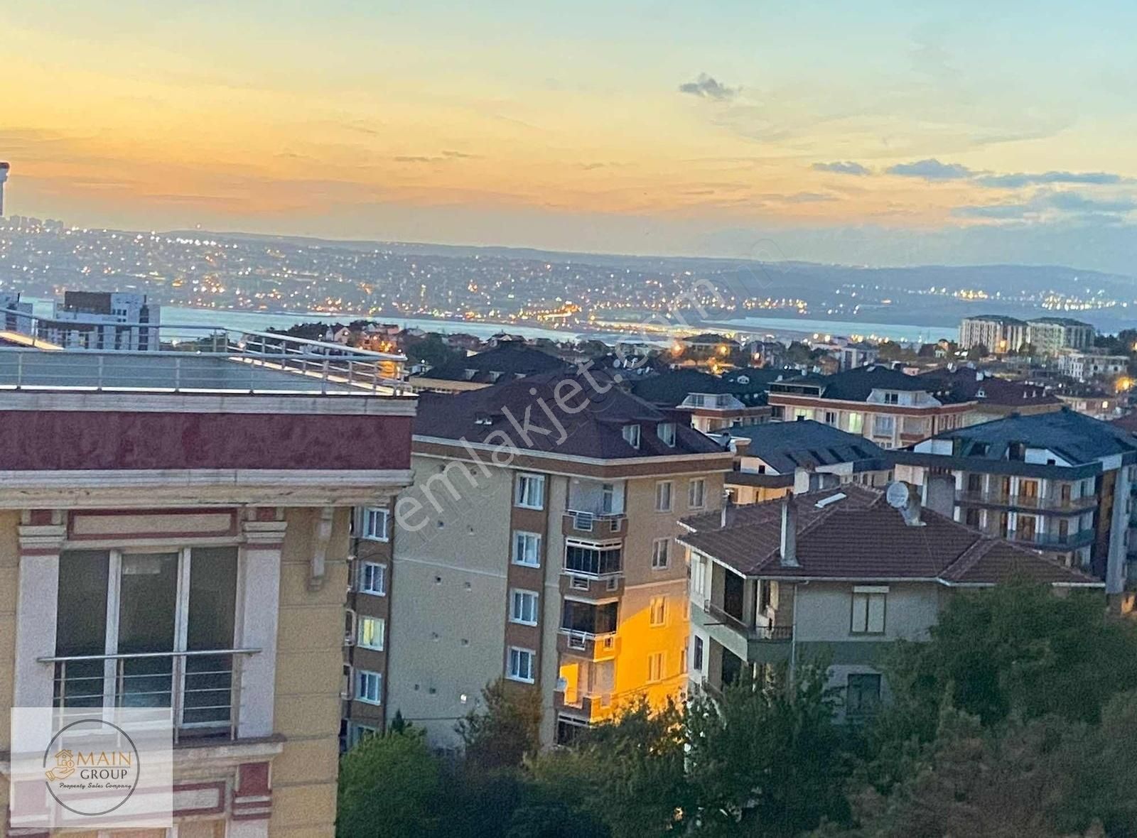 Beylikdüzü Adnan Kahveci Satılık Daire Adnan Kahveci 3+1 Deniz Manzaralı Daire