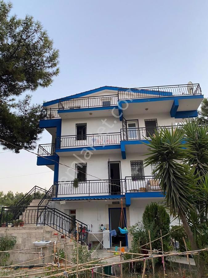 Kuşadası Ege Satılık Villa Efes Evleri, Denize Avm ye Yakın Geniş ,Bahçeli Villa