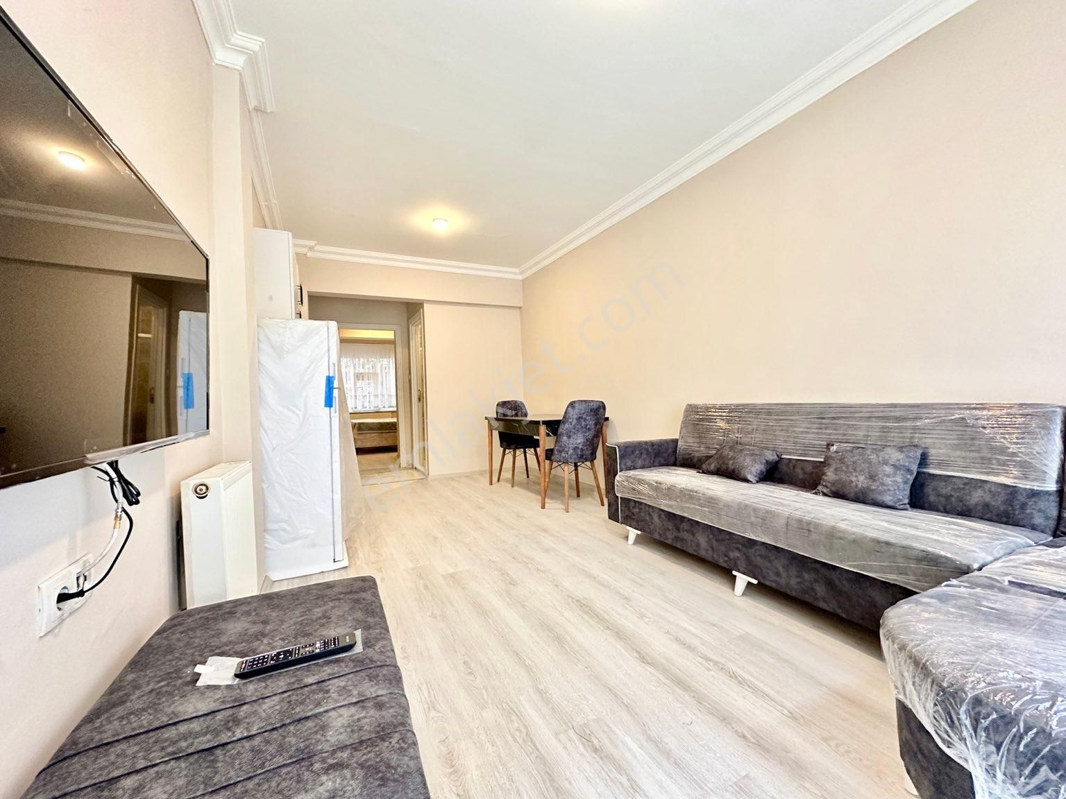 Kadıköy Merkez Yüksek Giriş Ultra Lüks Sıfır Eşyalı 1+1 Kirâlık Daire